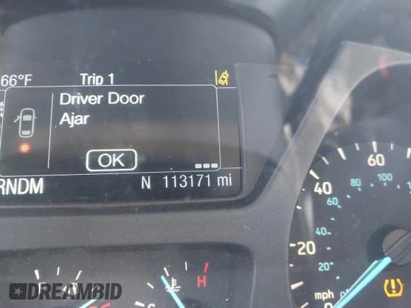 ✅ 2017 Ford Transit XL • VIN: 1FMZK1YM1HKB03485 • Lot: 41429937. Wystawiony na IAAI z przebiegiem 113 171 mil. Bezpłatny archiwum sprzedaży aukcyjnych z USA i szczegółowy raport historii pojazdu na DreamBid. Zdjęcie 15.