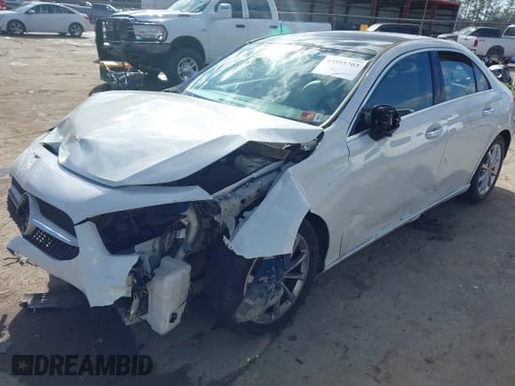 ✅ 2020 Mercedes-Benz A 220 • VIN: WDD3G4FB8LW041900 • Lot: 43555703. Listed on IAAI with 43,376 mi. Free auction sales archive from the USA and detailed vehicle history report at DreamBid. Image 17.