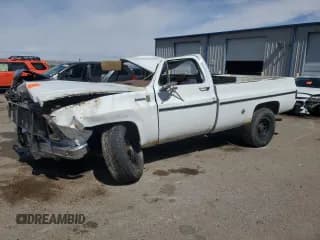 ✅ 1978 Chevrolet Silverado 1500 • VIN: CKL248F408032 • Lot: 55044335. Wystawiony na Copart z przebiegiem 392 806 mil. Bezpłatny archiwum sprzedaży aukcyjnych z USA i szczegółowy raport historii pojazdu na DreamBid. Zdjęcie 1.