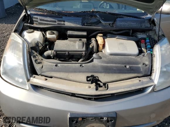 ✅ 2004 Toyota Prius • VIN: JTDKB22U840003829 • Lot: 69013265. Listed on Copart with 96,730 mi. Free auction sales archive from the USA and detailed vehicle history report at DreamBid. Image 11.