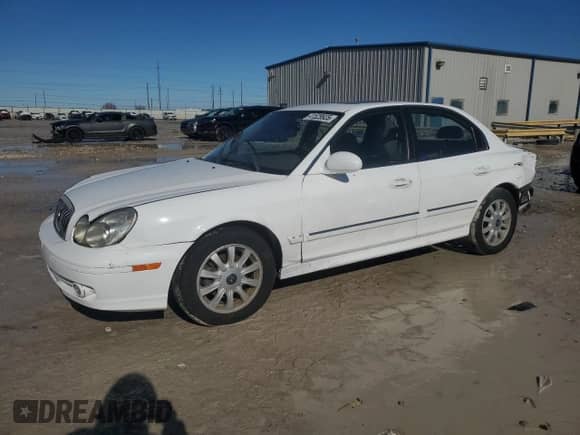 2004 Hyundai Sonata GLS с VIN KMHWF35H84A042808, выставлен на аукционе Copart как лот 41529925 с пробегом 123 569 миль миль и Списание • Salvage title. История ставок и продаж доступна на DreamBid. Изображение 1.