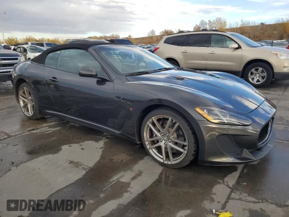 ✅ 2013 Maserati GranTurismo Sport • VIN: ZAM45VMA9D0075168 • Lot: 72382834. Wystawiony na Copart z przebiegiem 38 666 mil. Bezpłatny archiwum sprzedaży aukcyjnych z USA i szczegółowy raport historii pojazdu na DreamBid. Zdjęcie 4.