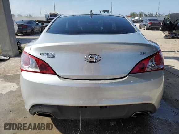 ✅ 2010 Hyundai Genesis Coupe Grand Touring • VIN: KMHHU6KH8AU040913 • Lot: 57479885. Listed on Copart with Not provided. Free auction sales archive from the USA and detailed vehicle history report at DreamBid. Image 6.