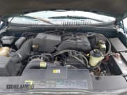 ✅ 2003 Ford Explorer XLT • VIN: 1FMZU63KX3UC09640 • Lot: 41886833. Wystawiony na IAAI z przebiegiem 119 878 mil. Bezpłatny archiwum sprzedaży aukcyjnych z USA i szczegółowy raport historii pojazdu na DreamBid. Zdjęcie 10.