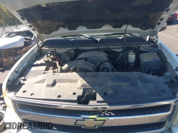 ✅ 2011 Chevrolet Silverado 1500 LTZ • VIN: 3GCPKTE33BG352680 • Lot: 43382370. Listed on IAAI with 196,852 mi. Free auction sales archive from the USA and detailed vehicle history report at DreamBid. Image 10.