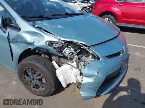 ✅ 2014 Toyota Prius Four • VIN: JTDKN3DU3E1789285 • Lot: 43649334. Wystawiony na IAAI z przebiegiem 177 896 mil. Bezpłatny archiwum sprzedaży aukcyjnych z USA i szczegółowy raport historii pojazdu na DreamBid. Zdjęcie 6.