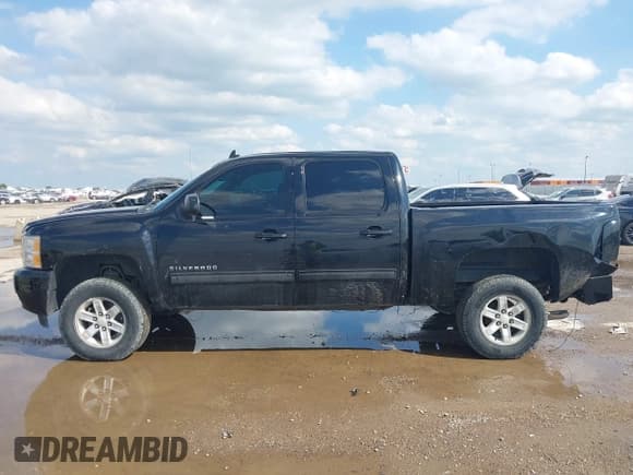 ✅ 2012 Chevrolet Silverado 1500 LTZ • VIN: 3GCPCTE04CG142917 • Lot: 42211450. Wystawiony na IAAI z przebiegiem 129 185 mil. Bezpłatny archiwum sprzedaży aukcyjnych z USA i szczegółowy raport historii pojazdu na DreamBid. Zdjęcie 14.