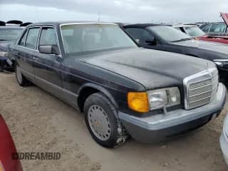 ✅ 1989 Mercedes-Benz 560 • VIN: WDBCA39E4KA455939 • Лот: 74931684. Опубликован ранее на Copart с пробегом 153 277 миль. Бесплатный доступ к архиву аукционных продаж из США и подробный отчёт об истории автомобиля на DreamBid. Изображение 4.
