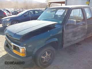 1994 Dodge Dakota z VIN 1B7GL23X6RW142082, wystawiony jako IAAI lot #41837256 z przebiegiem 179 165 mil mil oraz . Historia ofert i sprzedaży dostępna na DreamBid. Obrazek 6.