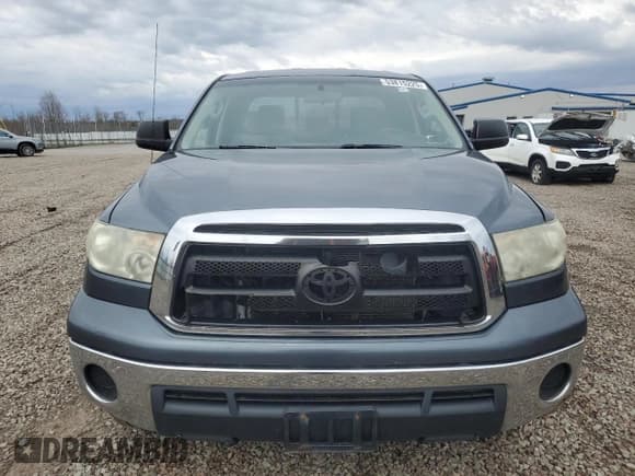 ✅ 2010 Toyota Tundra • VIN: 5TFUM5F13AX006869 • Lot: 53815225. Listed on Copart with 306,156 mi. Free auction sales archive from the USA and detailed vehicle history report at DreamBid. Image 5.