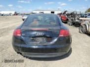 ✅ 2008 Audi TT 2.0T • VIN: TRUAF38J181010257 • Lot: 80856995. Wystawiony na Copart z przebiegiem 177 259 mil. Bezpłatny archiwum sprzedaży aukcyjnych z USA i szczegółowy raport historii pojazdu na DreamBid. Zdjęcie 6.