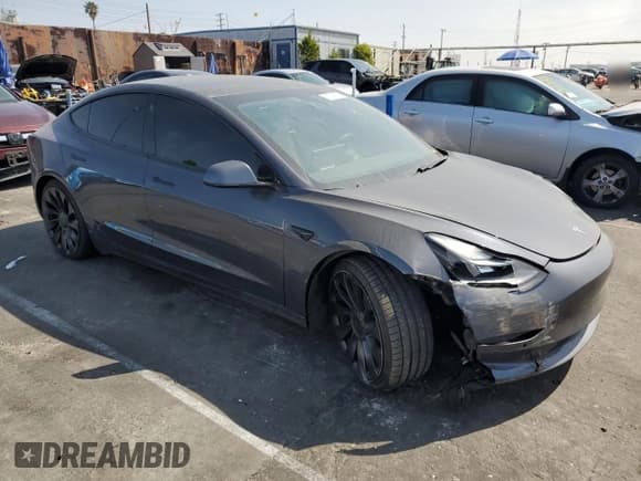 ✅ 2021 Tesla Model 3 Performance • VIN: 5YJ3E1EC4MF076254 • Lot: 53736165. Wystawiony na Copart z przebiegiem 45 953 mil. Bezpłatny archiwum sprzedaży aukcyjnych z USA i szczegółowy raport historii pojazdu na DreamBid. Zdjęcie 4.