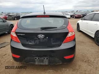 ✅ 2017 Hyundai Accent SE • VIN: KMHCT5AE4HU355510 • Лот: 70070694. Опубликован ранее на Copart с пробегом 66 466 миль. Бесплатный доступ к архиву аукционных продаж из США и подробный отчёт об истории автомобиля на DreamBid. Изображение 6.