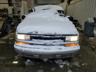 ✅ 2001 Chevrolet S-10 LS • VIN: 1GCCS19W718182481 • Лот: 87723415. Опубликован ранее на Copart с пробегом 265 079 миль. Бесплатный доступ к архиву аукционных продаж из США и подробный отчёт об истории автомобиля на DreamBid. Изображение 5.