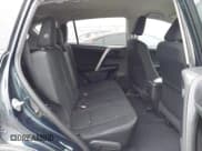 ✅ 2018 Toyota RAV4 LE • VIN: 2T3ZFREV2JW448414 • Lot: 43704506. Wystawiony na IAAI z przebiegiem 85 074 mil. Bezpłatny archiwum sprzedaży aukcyjnych z USA i szczegółowy raport historii pojazdu na DreamBid. Zdjęcie 8.