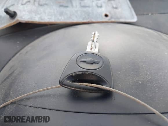 2011 Chevrolet Aveo 1LT z VIN KL1TD5DE5BB134392, wystawiony jako IAAI lot #41352555 z przebiegiem 153 160 mil mil oraz . Historia ofert i sprzedaży dostępna na DreamBid. Obrazek 11.