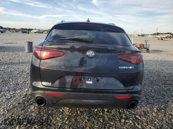 ✅ 2022 Alfa Romeo Stelvio Sprint • VIN: ZASPAJANXN7D24753 • Lot: 92444165. Wystawiony na Copart z przebiegiem 51 105 mil. Bezpłatny archiwum sprzedaży aukcyjnych z USA i szczegółowy raport historii pojazdu na DreamBid. Zdjęcie 6.