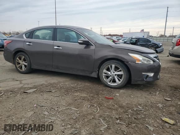 ✅ 2013 Nissan Altima SL • VIN: 1N4AL3AP0DC154209 • Lot: 91561345. Wystawiony na Copart z przebiegiem 99 107 mil. Bezpłatny archiwum sprzedaży aukcyjnych z USA i szczegółowy raport historii pojazdu na DreamBid. Zdjęcie 4.