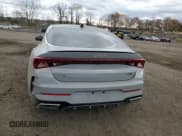 ✅ 2022 Kia K5 GT-Line • VIN: 5XXG64J25NG146999 • Lot: 91306005. Wystawiony na Copart z przebiegiem 53 759 mil. Bezpłatny archiwum sprzedaży aukcyjnych z USA i szczegółowy raport historii pojazdu na DreamBid. Zdjęcie 6.