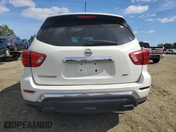 ✅ 2018 Nissan Pathfinder SV • VIN: 5N1DR2MM4JC679248 • Лот: 84484105. Опубликован ранее на Copart с пробегом 57 840 миль. Бесплатный доступ к архиву аукционных продаж из США и подробный отчёт об истории автомобиля на DreamBid. Изображение 6.