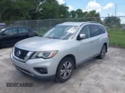 ✅ 2018 Nissan Pathfinder S • VIN: 5N1DR2MN9JC612444 • Lot: 42788716. Listed on IAAI with Not provided. Free auction sales archive from the USA and detailed vehicle history report at DreamBid. Image 2.