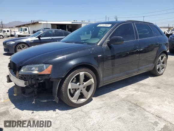 ✅ 2011 Audi A3 Premium Plus • VIN: WAUMFAFM2BA081495 • Лот: 66142665. Опубликован ранее на Copart с пробегом 102 636 миль. Бесплатный доступ к архиву аукционных продаж из США и подробный отчёт об истории автомобиля на DreamBid. Изображение 1.