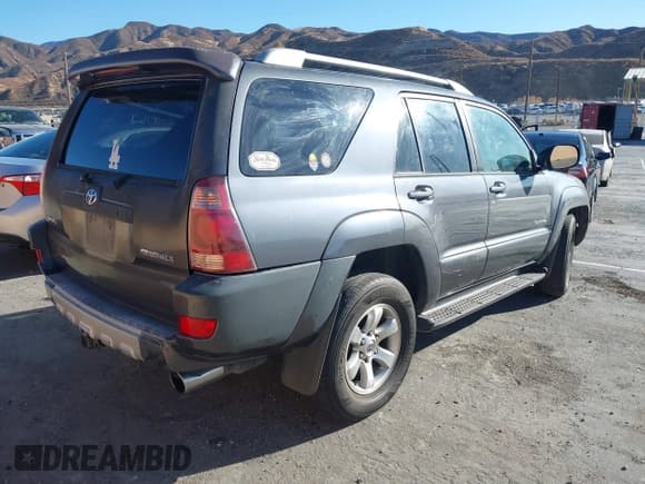 ✅ 2003 Toyota 4Runner SR5 • VIN: JTEZU14R230016890 • Lot: 41334769. Listed on IAAI with Not provided. Free auction sales archive from the USA and detailed vehicle history report at DreamBid. Image 4.