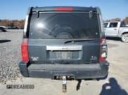 ✅ 2007 Jeep Commander Overland • VIN: 1J8HG68237C635691 • Lot: 92432865. Wystawiony na Copart z przebiegiem 98 794 mil. Bezpłatny archiwum sprzedaży aukcyjnych z USA i szczegółowy raport historii pojazdu na DreamBid. Zdjęcie 6.