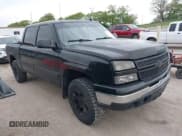 ✅ 2006 Chevrolet Silverado 1500 LT1 • VIN: 2GCEK13T161219462 • Лот: 42331445. Опубликован ранее на IAAI с пробегом 283 442 миль. Бесплатный доступ к архиву аукционных продаж из США и подробный отчёт об истории автомобиля на DreamBid. Изображение 1.