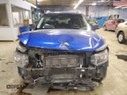 ✅ 2023 Hyundai Venue Limited • VIN: KMHRC8A32PU251493 • Lot: 42586245. Listed on Copart with 10,112 mi. Free auction sales archive from the USA and detailed vehicle history report at DreamBid. Image 5.