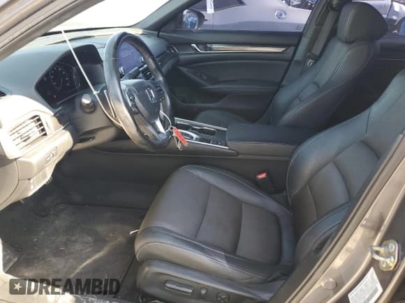 ✅ 2020 Honda Accord Sport • VIN: 1HGCV2F37LA005711 • Лот: 92995345. Опубликован ранее на Copart с пробегом 56 015 миль. Бесплатный доступ к архиву аукционных продаж из США и подробный отчёт об истории автомобиля на DreamBid. Изображение 7.