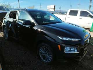 2019 Hyundai Kona SEL z VIN KM8K22AAXKU323808, wystawiony jako Copart lot #72089632 z przebiegiem 13 436 mil mil oraz . Historia ofert i sprzedaży dostępna na DreamBid. Obrazek 4.