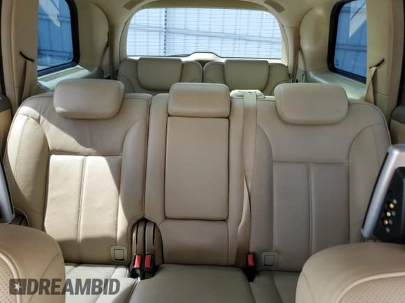 ✅ 2010 Mercedes-Benz GL 550 • VIN: 4JGBF8GB9AA533534 • Lot: 52750025. Wystawiony na Copart z przebiegiem 171 030 mil. Bezpłatny archiwum sprzedaży aukcyjnych z USA i szczegółowy raport historii pojazdu na DreamBid. Zdjęcie 10.