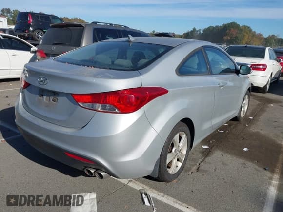 ✅ 2013 Hyundai Elantra GS • VIN: KMHDH6AE4DU014744 • Лот: 43468063. Опубликован ранее на IAAI с пробегом 176 465 миль. Бесплатный доступ к архиву аукционных продаж из США и подробный отчёт об истории автомобиля на DreamBid. Изображение 4.