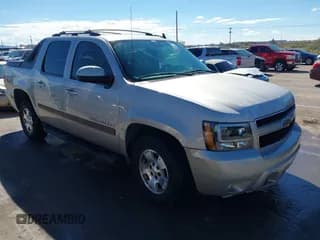 ✅ 2007 Chevrolet Avalanche LS • VIN: 3GNEC12067G108202 • Lot: 43291931. Listed on IAAI with Not provided. Free auction sales archive from the USA and detailed vehicle history report at DreamBid. Image 1.