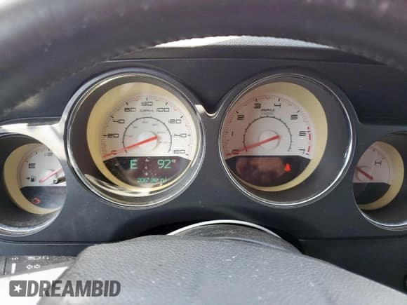 ✅ 2011 Dodge Challenger R/T • VIN: 2B3CJ5DTXBH589991 • Lot: 61130975. Listed on Copart with 206,596 mi. Free auction sales archive from the USA and detailed vehicle history report at DreamBid. Image 9.