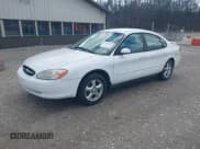 ✅ 2002 Ford Taurus SES Standard • VIN: 1FAFP55U22A270929 • Лот: 43790185. Опубликован ранее на IAAI с пробегом 219 385 миль. Бесплатный доступ к архиву аукционных продаж из США и подробный отчёт об истории автомобиля на DreamBid. Изображение 2.