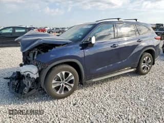 ✅ 2022 Toyota Highlander Hybrid XLE • VIN: 5TDGARAH7NS515117 • Lot: 71164185. Wystawiony na Copart z przebiegiem 40 229 mil. Bezpłatny archiwum sprzedaży aukcyjnych z USA i szczegółowy raport historii pojazdu na DreamBid. Zdjęcie 1.