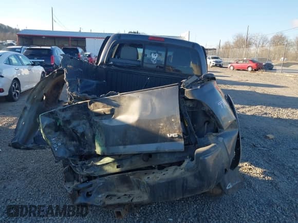 ✅ 2013 Toyota Tacoma • VIN: 5TFMU4FN1DX016785 • Lot: 41364476. Listed on IAAI with Not provided. Free auction sales archive from the USA and detailed vehicle history report at DreamBid. Image 16.