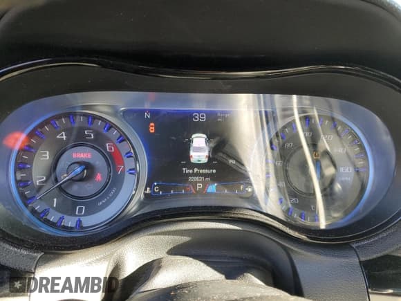 ✅ 2016 Chrysler 300 S • VIN: 2C3CCABT7GH295092 • Lot: 46112145. Listed on Copart with 228,631 mi. Free auction sales archive from the USA and detailed vehicle history report at DreamBid. Image 9.