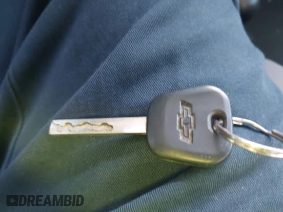 ✅ 2016 Chevrolet Silverado 1500 Work Truck • VIN: 1GCVKNEC8GZ172959 • Лот: 43703057. Опубликован ранее на IAAI с пробегом 223 170 миль. Бесплатный доступ к архиву аукционных продаж из США и подробный отчёт об истории автомобиля на DreamBid. Изображение 11.