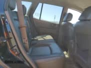 ✅ 2004 Hyundai Santa Fe GLS • VIN: KM8SC13E54U700457 • Lot: 53755855. Listed on Copart with 101,565 mi. Free auction sales archive from the USA and detailed vehicle history report at DreamBid. Image 11.