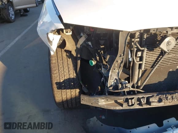 ✅ 2018 Dodge Durango GT • VIN: 1C4RDHDG6JC384934 • Lot: 43667324. Wystawiony na IAAI z przebiegiem 235 354 mil. Bezpłatny archiwum sprzedaży aukcyjnych z USA i szczegółowy raport historii pojazdu na DreamBid. Zdjęcie 21.