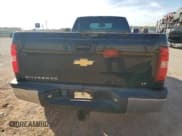 ✅ 2007 Chevrolet Silverado 2500HD Work Truck • VIN: 1GCHC24K27E583766 • Лот: 92220785. Опубликован ранее на Copart с пробегом 134 625 миль. Бесплатный доступ к архиву аукционных продаж из США и подробный отчёт об истории автомобиля на DreamBid. Изображение 6.