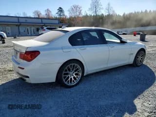 ✅ 2011 BMW 7 Series 750i • VIN: WBAKA8C54BCY37313 • Lot: 93386875. Listed on Copart with 162,742 mi. Free auction sales archive from the USA and detailed vehicle history report at DreamBid. Image 3.