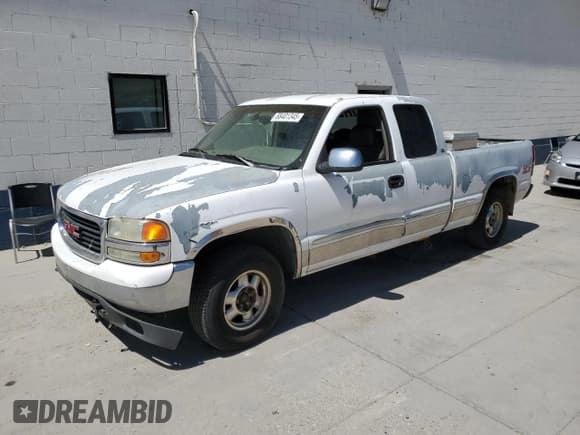 ✅ 1999 GMC Sierra 1500 SLE • VIN: 2GTEK19TXX1512916 • Лот: 68401345. Опубликован ранее на Copart с пробегом Не указан. Бесплатный доступ к архиву аукционных продаж из США и подробный отчёт об истории автомобиля на DreamBid. Изображение 1.