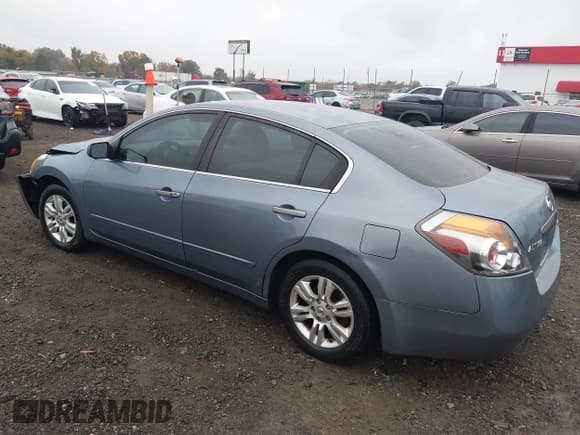 ✅ 2011 Nissan Altima S • VIN: 1N4AL2AP0BN400333 • Lot: 43645115. Listed on IAAI with 162,451 mi. Free auction sales archive from the USA and detailed vehicle history report at DreamBid. Image 3.