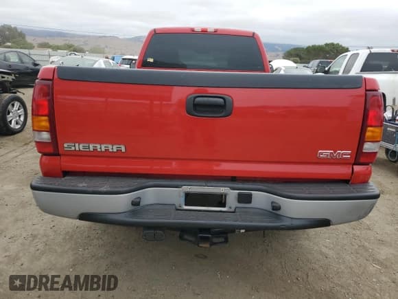 ✅ 2006 GMC Sierra 1500 Work Truck • VIN: 1GTEC14V86E186956 • Лот: 66390105. Опубликован ранее на Copart с пробегом 139 236 миль. Бесплатный доступ к архиву аукционных продаж из США и подробный отчёт об истории автомобиля на DreamBid. Изображение 6.