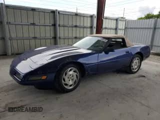 1995 Chevrolet Corvette z VIN 1G1YY32P3S5105461, wystawiony jako Copart lot #70469215 z przebiegiem Nie podano mil oraz Szkoda całkowita • Salvage title. Historia ofert i sprzedaży dostępna na DreamBid. Obrazek 1.