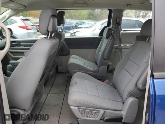 2010 Dodge Grand Caravan SE with VIN 2D4RN4DEXAR336545, listed as a Copart auction lot 89703345 with 184,045 mi miles and Salvage title. Bid and sale history available at DreamBid. Image 11.